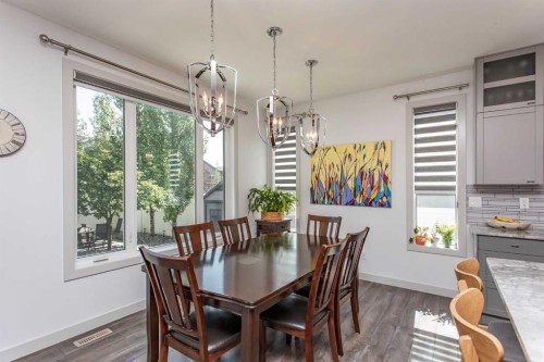 217 Van Slyke Way, Red Deer, AB - Indoor Photo Showing Dining Room