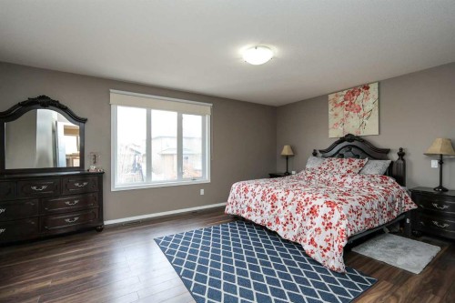 193 Alberts Close, Red Deer, AB - Indoor Photo Showing Bedroom