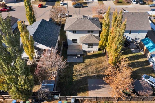 19 Lang Close, Red Deer, AB - Outdoor