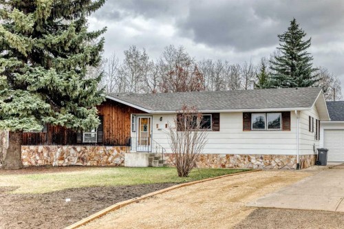 4815 42 Street  Ponoka, AB T4J 1C3