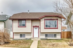 97 Westglen Close Blackfalds, AB T0M 0J0