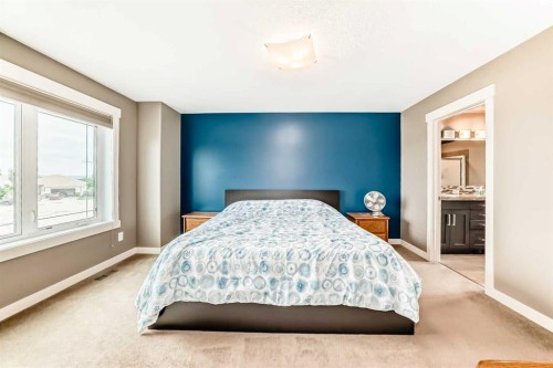 8 Eva Crescent, Lacombe, AB 