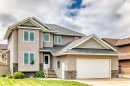 8 Eva Crescent, Lacombe, AB 