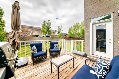 8 Eva Crescent, Lacombe, AB 