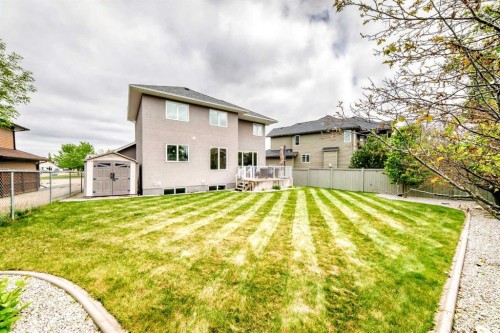 8 Eva Crescent, Lacombe, AB 