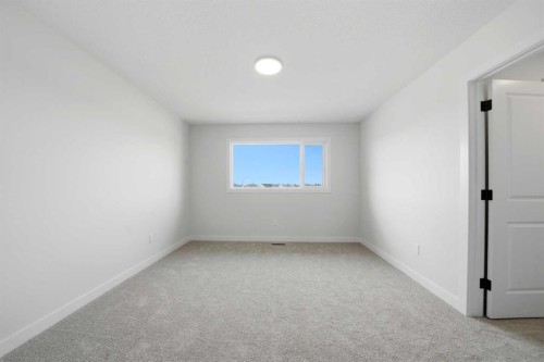81 Pinnacle Close, Blackfalds, AB - Indoor Photo Showing Other Room