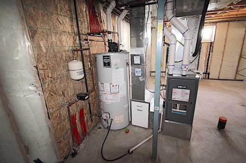 4438 Van Eaton Way, Clive, AB - Indoor Photo Showing Basement