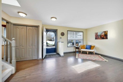 93 White Avenue, Red Deer, AB - Indoor Photo Showing Other Room