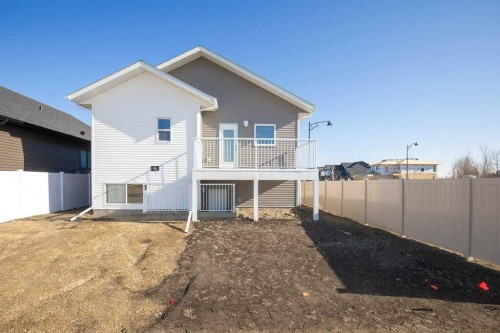 4 Emmett Crescent, Red Deer, AB - Outdoor