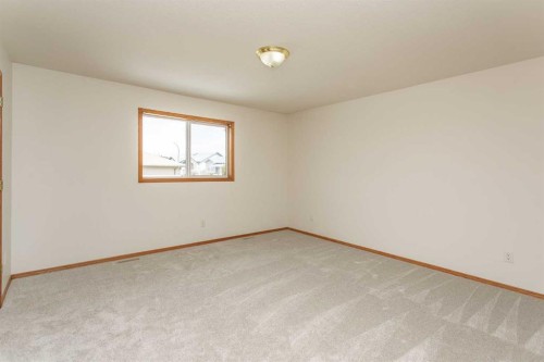 48 Duval Close, Red Deer, AB - Indoor Photo Showing Other Room