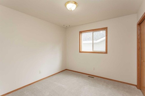 48 Duval Close, Red Deer, AB - Indoor Photo Showing Other Room