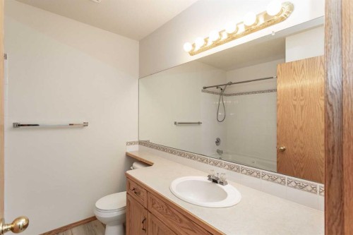 48 Duval Close, Red Deer, AB - Indoor Photo Showing Bathroom
