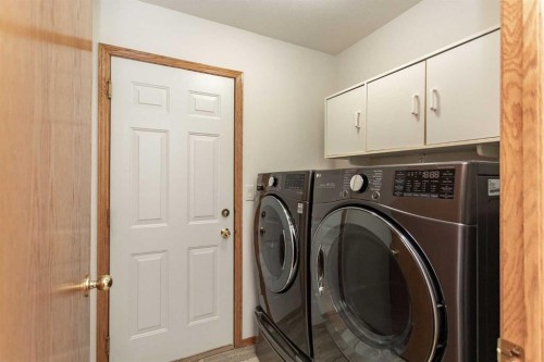 48 Duval Close, Red Deer, AB - Indoor Photo Showing Laundry Room