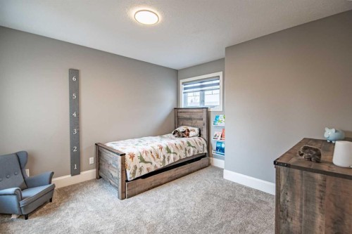 7 Aldrich Close, Red Deer, AB - Indoor Photo Showing Bedroom