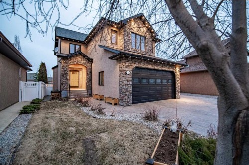 7 Aldrich Close, Red Deer, AB - Outdoor