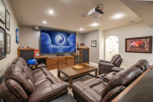 7 Aldrich Close, Red Deer, AB - Indoor Photo Showing Living Room