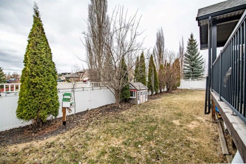 7 Aldrich Close, Red Deer, AB - Outdoor