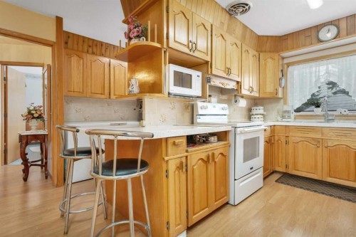 385060 Range Road 5-4, Rural Clearwater County, AB - Indoor Photo Showing Kitchen