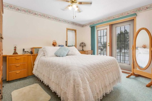 385060 Range Road 5-4, Rural Clearwater County, AB - Indoor Photo Showing Bedroom