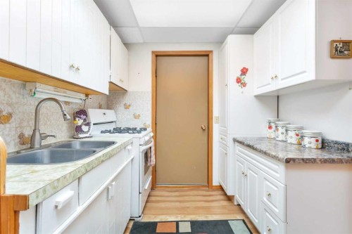 385060 Range Road 5-4, Rural Clearwater County, AB - Indoor Photo Showing Kitchen With Double Sink