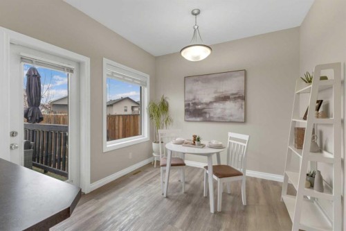 9 Ross Close, Sylvan Lake, AB - Indoor Photo Showing Dining Room