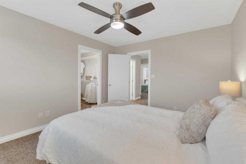 9 Ross Close, Sylvan Lake, AB - Indoor Photo Showing Bedroom