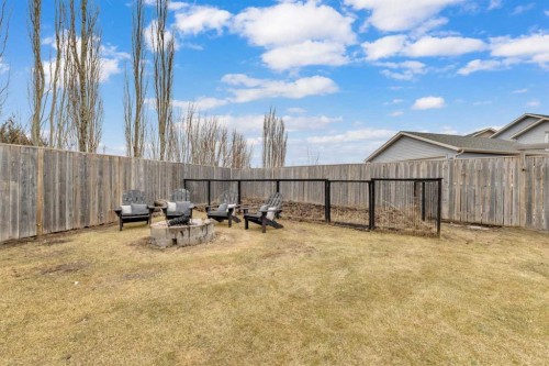 9 Ross Close, Sylvan Lake, AB - Outdoor