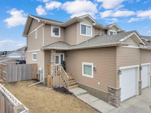 9 Ross Close, Sylvan Lake, AB - Outdoor