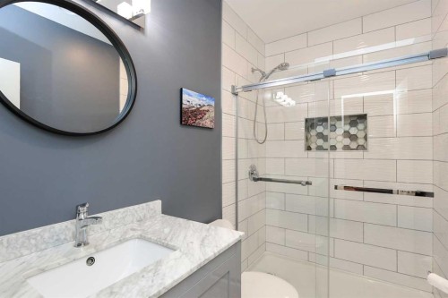 117 Coachman Way, Blackfalds, AB - Indoor Photo Showing Bathroom
