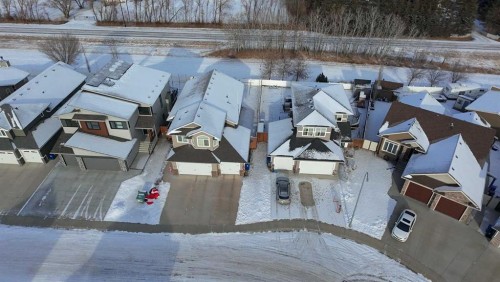 117 Coachman Way, Blackfalds, AB - Outdoor
