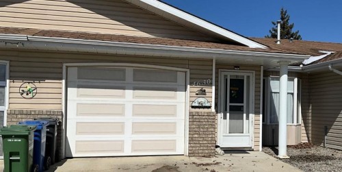 4630 42 Street Crescent  Red Deer, AB T4N 6Y6