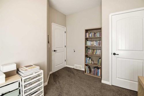 12 Cyprus Road, Blackfalds, AB - Indoor
