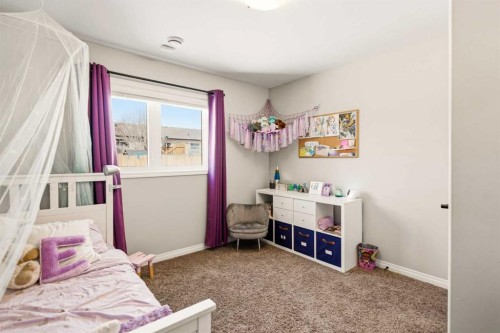 12 Cyprus Road, Blackfalds, AB - Indoor Photo Showing Bedroom