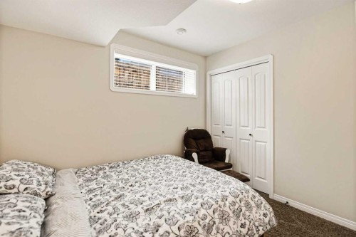 12 Cyprus Road, Blackfalds, AB - Indoor Photo Showing Bedroom