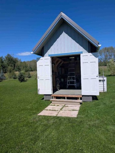 410 5 St E, Winfield, AB - Outdoor