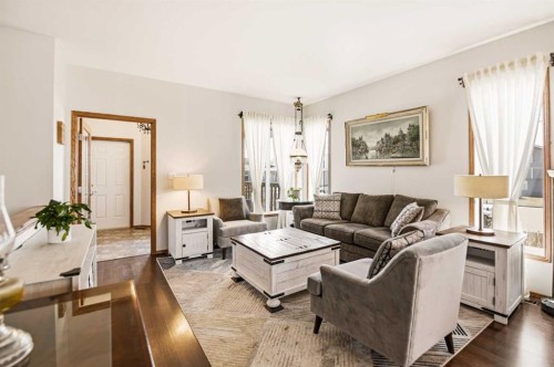 57 Woodbine Close, Blackfalds, AB - Indoor Photo Showing Living Room