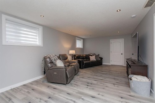 179 Long Close, Red Deer, AB - Indoor