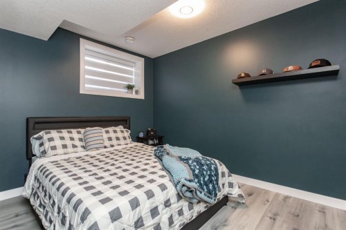 179 Long Close, Red Deer, AB - Indoor Photo Showing Bedroom