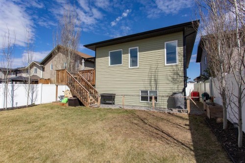 9 Bowman Circle, Sylvan Lake, AB - Outdoor