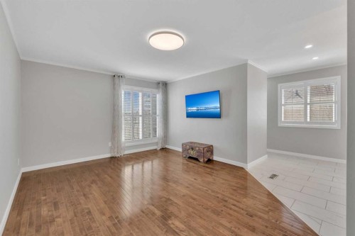 40 Drever Close, Red Deer, AB - Indoor Photo Showing Other Room