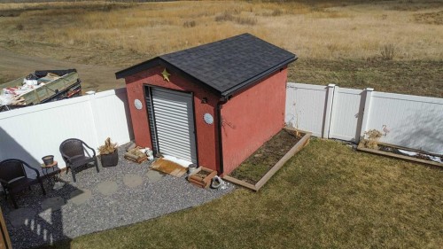 6520 58 Avenue, Innisfail, AB - Outdoor