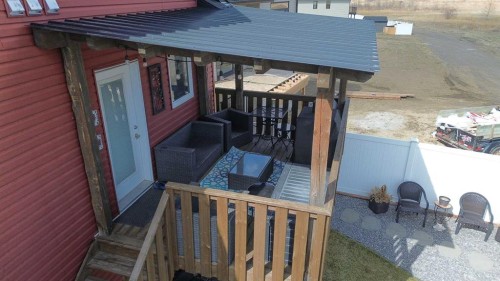 6520 58 Avenue, Innisfail, AB - Outdoor With Exterior