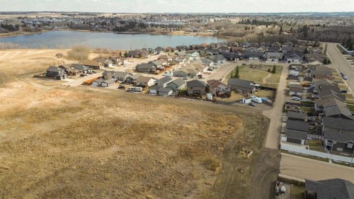 6520 58 Avenue, Innisfail, AB - Outdoor With Body Of Water With View