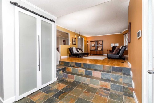 27 Wallace Close, Red Deer, AB - Indoor Photo Showing Other Room