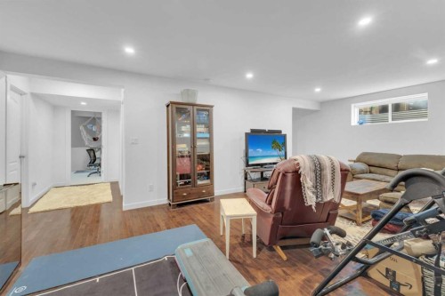 22 Jenner Crescent, Red Deer, AB - Indoor