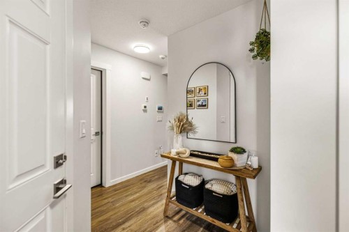 8 Springfield Boulevard, Sylvan Lake, AB - Indoor Photo Showing Other Room
