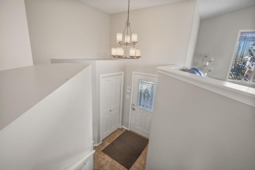171 Vickers Close, Red Deer, AB - Indoor Photo Showing Other Room