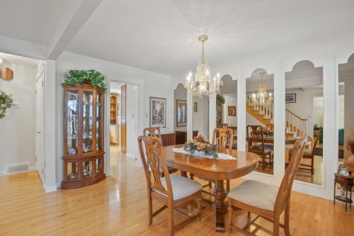 3510 43A Avenue, Red Deer, AB - Indoor Photo Showing Dining Room