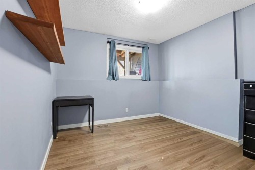 44 Whiteside Crescent, Red Deer, AB - Indoor Photo Showing Other Room