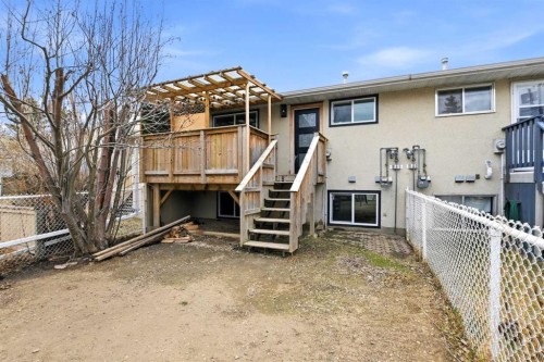 44 Whiteside Crescent, Red Deer, AB - Outdoor
